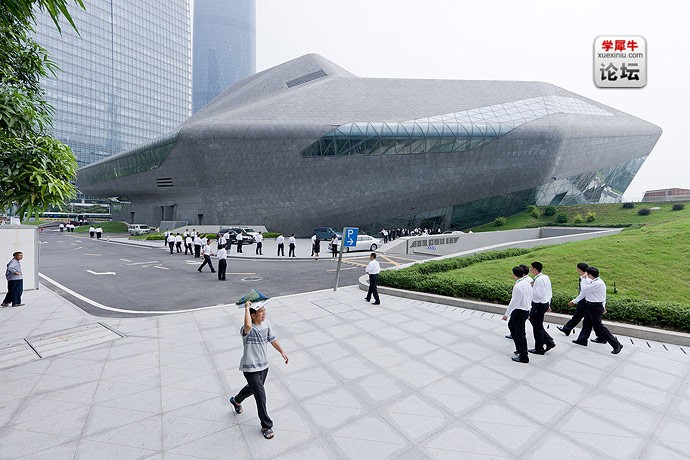 Guangzhou-Opera-22.jpg
