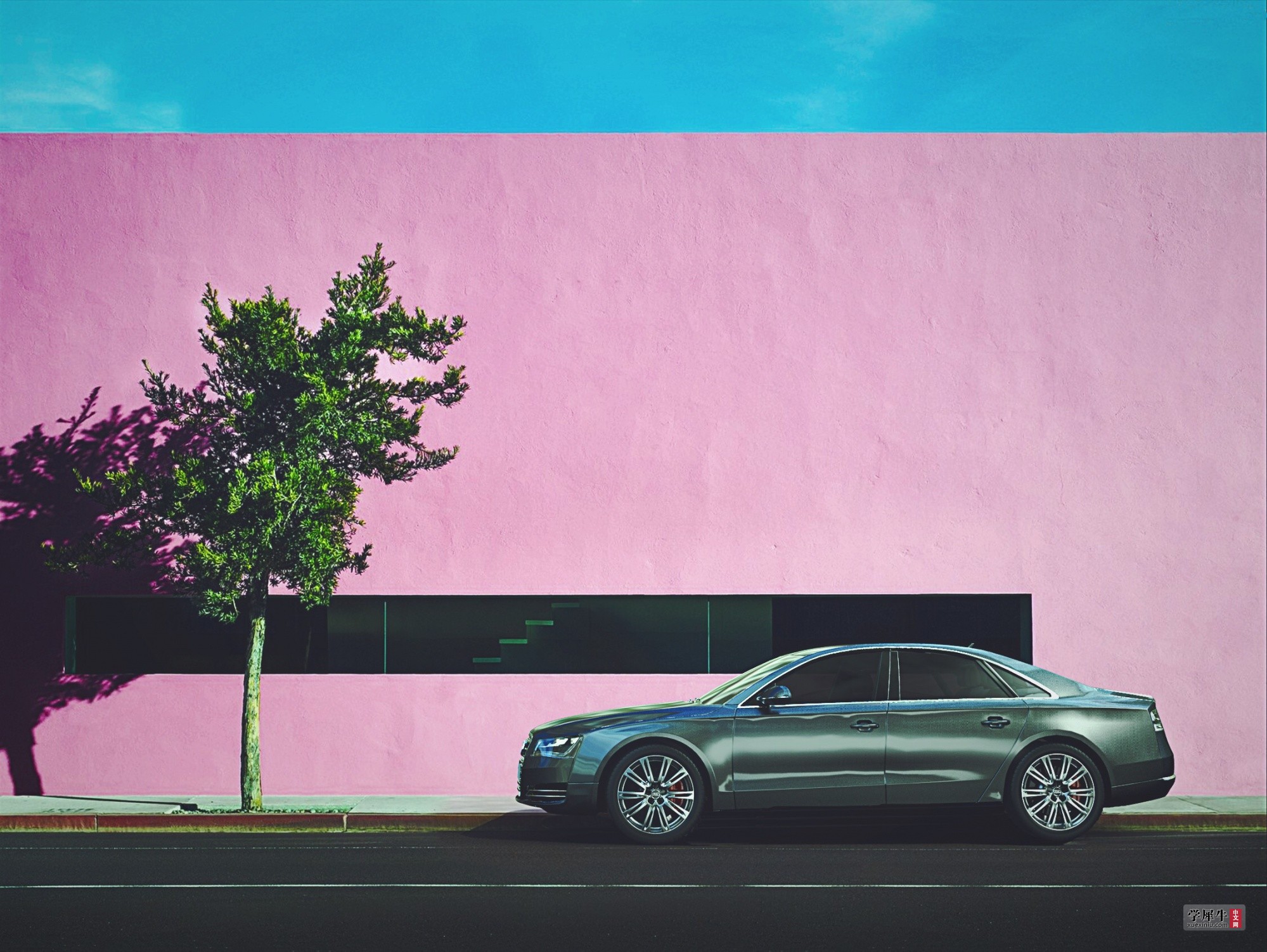 AUDI   A8L